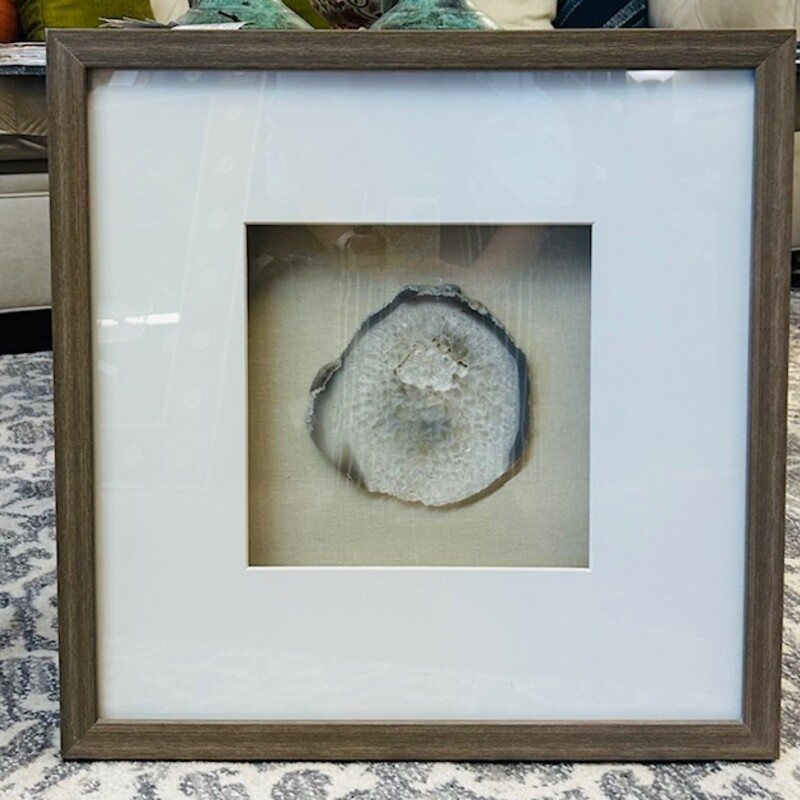 Sliced Agate Shadow Box
White, Tan and Gray
Size: 19.5x19.5H