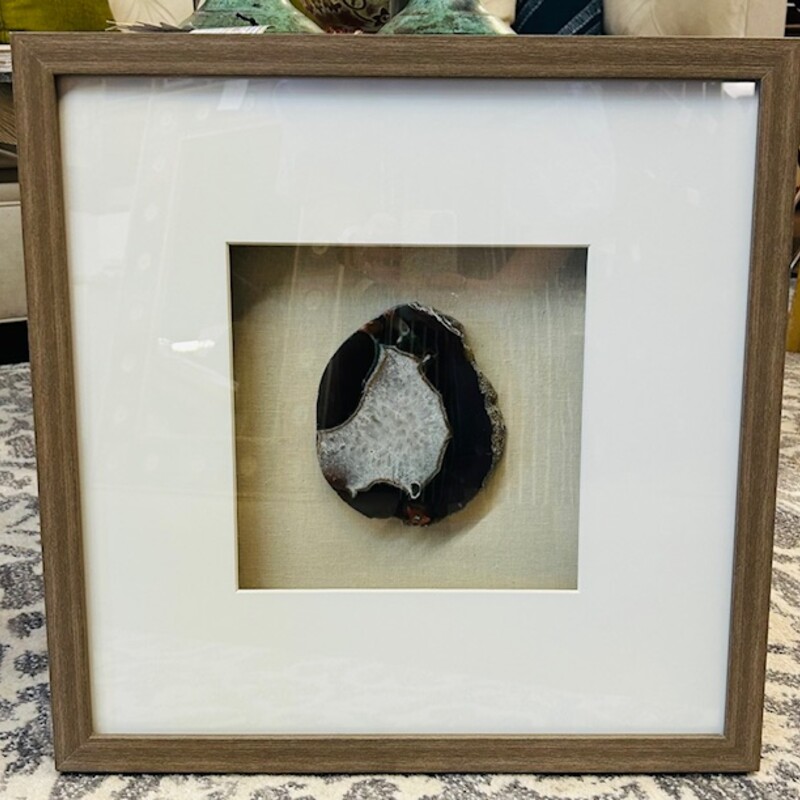 Sliced Agate Shadow Box
White, Tan and Black
 Size: 19.5x19.5H