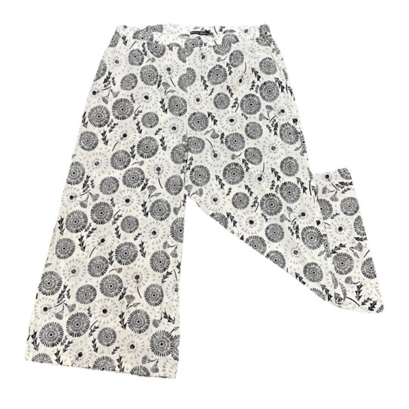 Gudrun Sjödén Pants<br />
100% Organic Cotton<br />
Cute Dandelion Print<br />
Colors: Black and White<br />
Size: XLarge