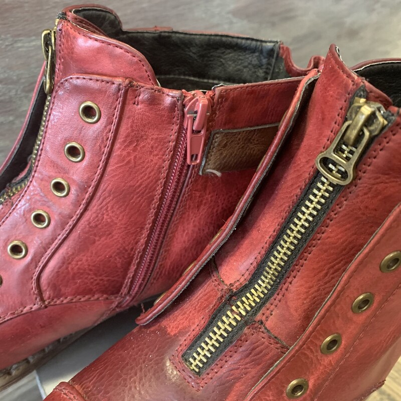 Rieker Ankle Boots,<br />
Colour: Weathered Red,<br />
Size: 42 (11 or 12)