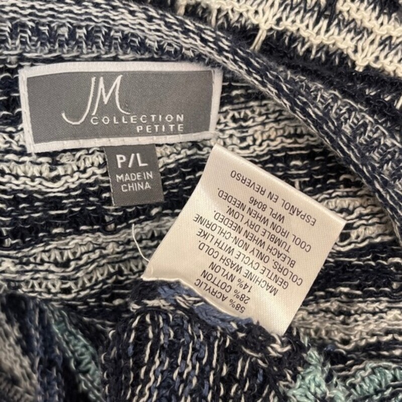 JM Collection Sweater<br />
Cotton Blend<br />
Perfect Knit for Spring and Summer<br />
Colors: Navy and White<br />
Size: Petite Large