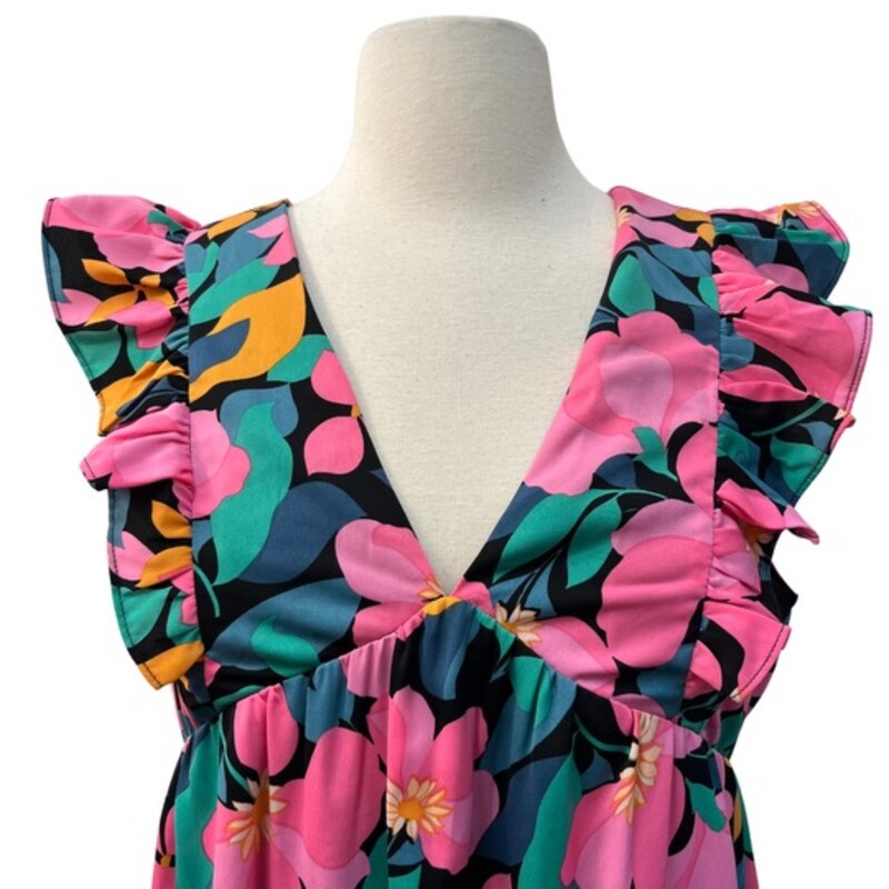 Ee Some SS Tiered Dress<br />
Floral Print<br />
Colors:  Ocean, Green, Pink, and Orange<br />
Size: Small
