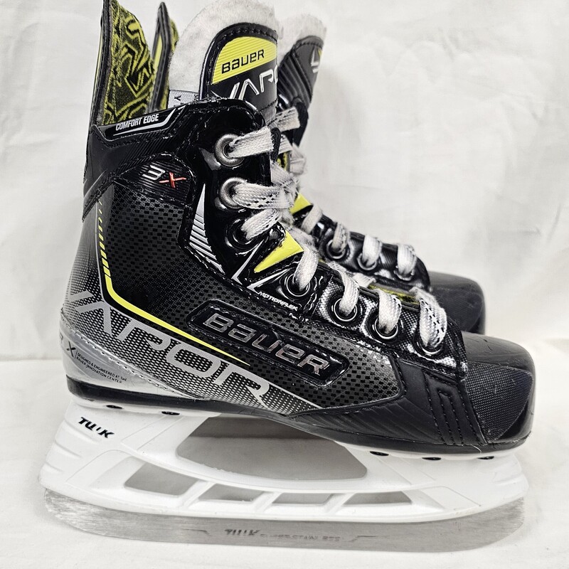 Pre-owned Bauer Vapor 3X Youth Hockey Skates, Size: Y11