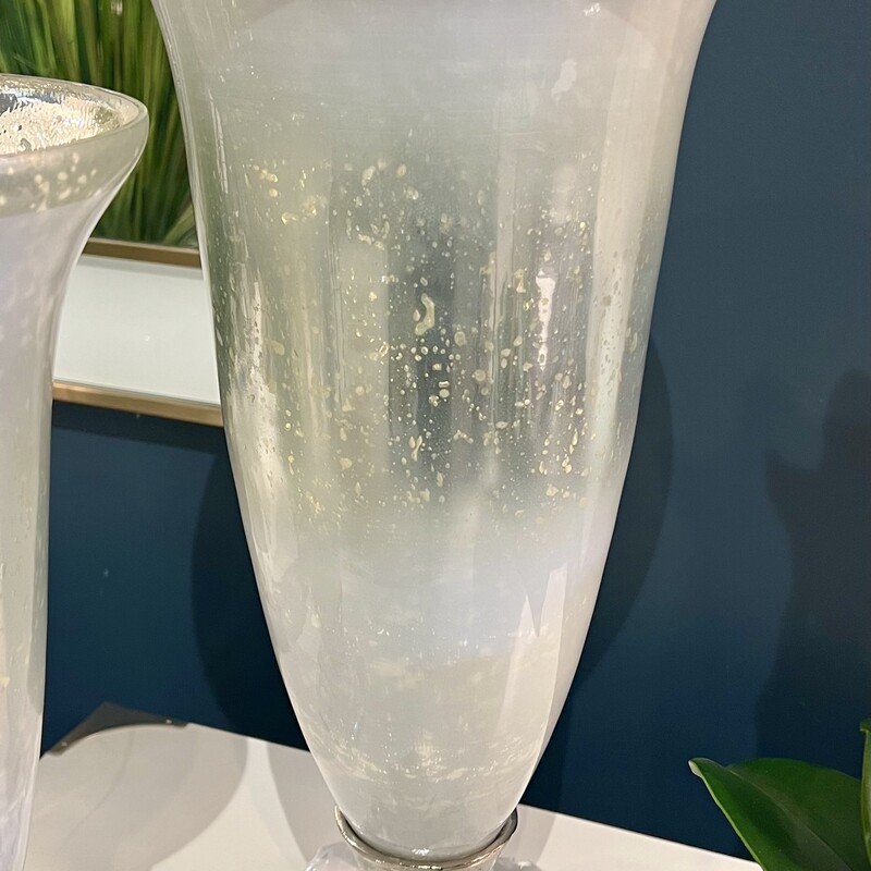 Glass Vase Acrylic Base, None, Size: 18 In