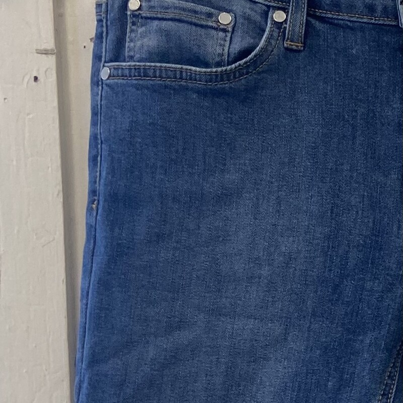 Denim Frayed Shorts<br />
Blue<br />
Size: 8