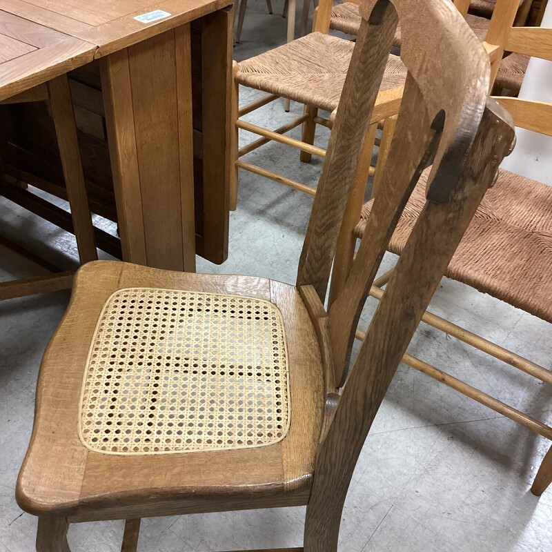 Dbl Drop Leaf Table+ 4 Ch, Oak, Cane Chairs<br />
30in tall