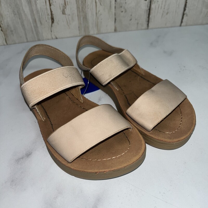7 Tan Sandals