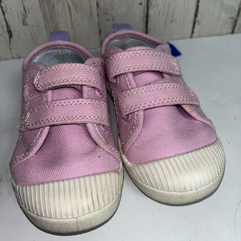 7 Lilac Velcro Sneakers