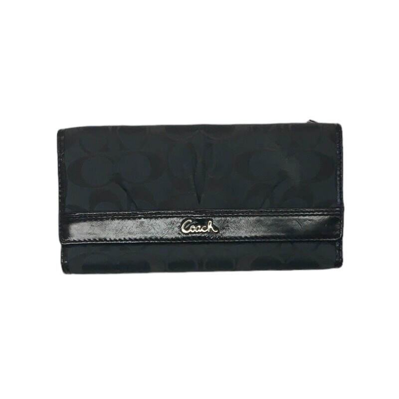 Wallet (Black), Gear

Located at Pipsqueak Resale Boutique inside the Vancouver Mall or online at:

#resalerocks #pipsqueakresale #vancouverwa #portland #reusereducerecycle #fashiononabudget #chooseused #consignment #savemoney #shoplocal #weship #keepusopen #shoplocalonline #resale #resaleboutique #mommyandme #minime #fashion #reseller

All items are photographed prior to being steamed. Cross posted, items are located at #PipsqueakResaleBoutique, payments accepted: cash, paypal & credit cards. Any flaws will be described in the comments. More pictures available with link above. Local pick up available at the #VancouverMall, tax will be added (not included in price), shipping available (not included in price, *Clothing, shoes, books & DVDs for $6.99; please contact regarding shipment of toys or other larger items), item can be placed on hold with communication, message with any questions. Join Pipsqueak Resale - Online to see all the new items! Follow us on IG @pipsqueakresale & Thanks for looking! Due to the nature of consignment, any known flaws will be described; ALL SHIPPED SALES ARE FINAL. All items are currently located inside Pipsqueak Resale Boutique as a store front items purchased on location before items are prepared for shipment will be refunded.