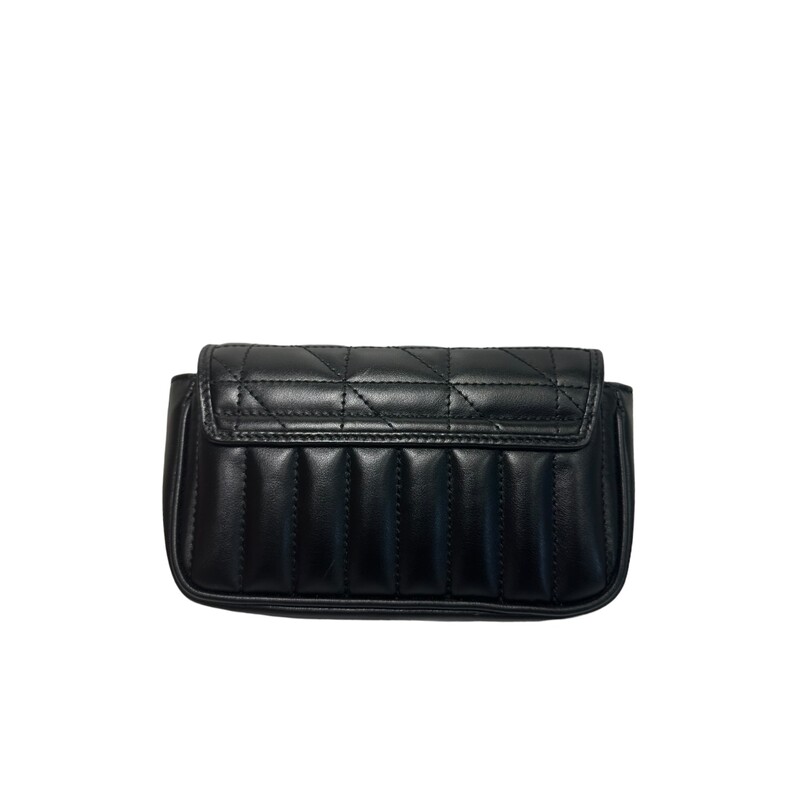 Gucci Marmont Shoulder, Black, Size: Super Mini<br />
<br />
Dimensions:<br />
Length: 6.5 in<br />
Height: 4.25 in<br />
Width: 7.75 in<br />
Drop: 23 in<br />
<br />
This is an authentic Gucci Calfskin Matelasse Aria Super Mini GG Marmont Shoulder Bag in Black. This shoulder bag is crafted of black calfskin leather. This crossbody bag features an aged silver chain shoulder strap. The front crossover flap features an aged silver GG logo that opens to a light beige suede interior.