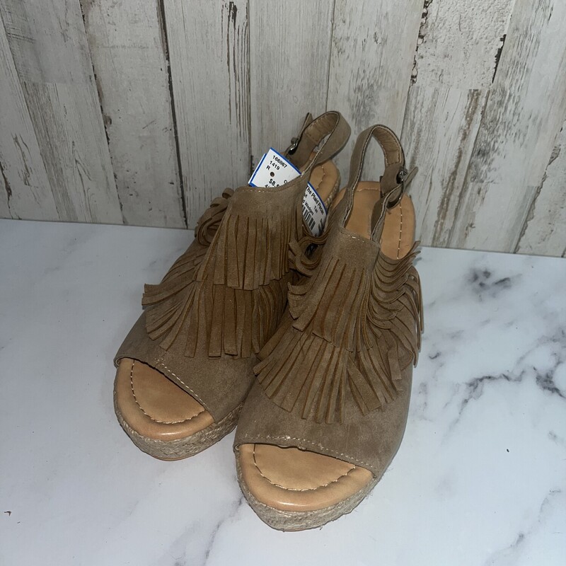A7 Fringed Wedges