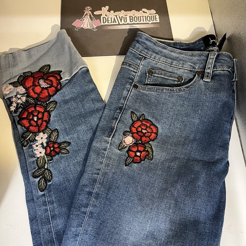 Flower Cuff Detail Jeans