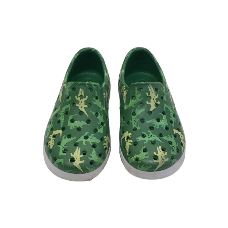 Shoes (Green/Alligators), Boy, Size: 6

Located at Pipsqueak Resale Boutique inside the Vancouver Mall or online at:

#resalerocks #pipsqueakresale #vancouverwa #portland #reusereducerecycle #fashiononabudget #chooseused #consignment #savemoney #shoplocal #weship #keepusopen #shoplocalonline #resale #resaleboutique #mommyandme #minime #fashion #reseller

All items are photographed prior to being steamed. Cross posted, items are located at #PipsqueakResaleBoutique, payments accepted: cash, paypal & credit cards. Any flaws will be described in the comments. More pictures available with link above. Local pick up available at the #VancouverMall, tax will be added (not included in price), shipping available (not included in price, *Clothing, shoes, books & DVDs for $6.99; please contact regarding shipment of toys or other larger items), item can be placed on hold with communication, message with any questions. Join Pipsqueak Resale - Online to see all the new items! Follow us on IG @pipsqueakresale & Thanks for looking! Due to the nature of consignment, any known flaws will be described; ALL SHIPPED SALES ARE FINAL. All items are currently located inside Pipsqueak Resale Boutique as a store front items purchased on location before items are prepared for shipment will be refunded.