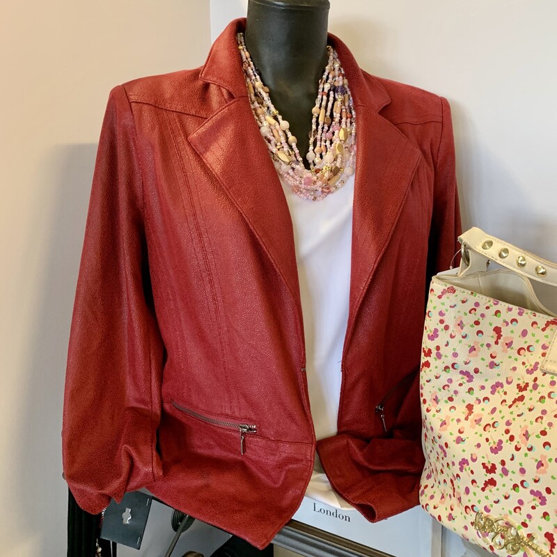 Charlie B Open Jacket,
Colour: Red,
Size: Medium,
One hook closure in front