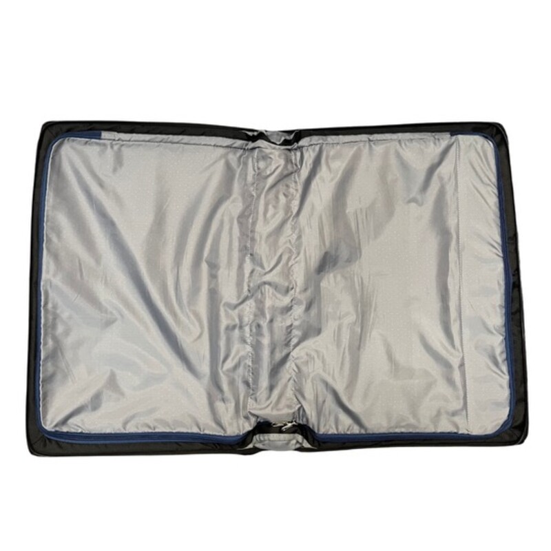 Travelpro Maxlite 5 Softside Lightweight Carry-On Rolling Garment Bag<br />
2 Wheel Rolling Garment Bag<br />
Ultra-lightweight carry-on garment bag<br />
Lay-flat design keeps dresses, suits and other clothes wrinkle-free during travel<br />
Polyester fabric with stain-resistant, water-repellant duraguard coating and ergonomic, high-tensile-strength zipper pulls provide lasting durability<br />
Dual-hanging feature allows easy access to contents, eliminating the need to unpack.<br />
Rear strap allows secure, hands-free stacking, while top carry handle and removable padded shoulder strap provide carrying options.<br />
Front flap, roomy interior and built-in pockets keep contents organized and accessible