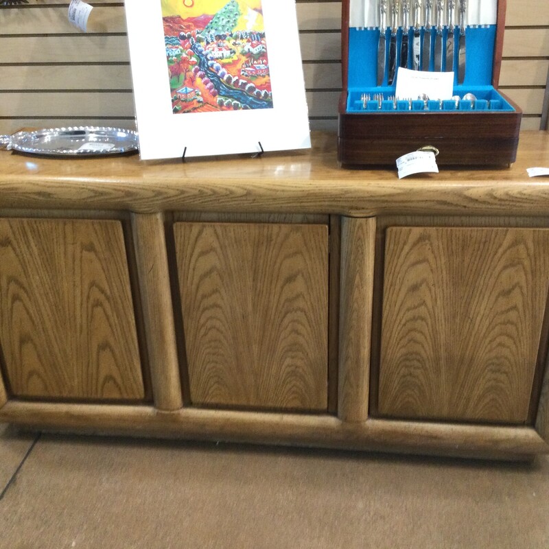 Wood Dresser, Wood, Size: M4126

30H X 59L X 19W

FOR IN-STORE OR PHONE PURCHASE ONLY
LOCAL DELIVERY AVAILABLE $50 MINIMUM