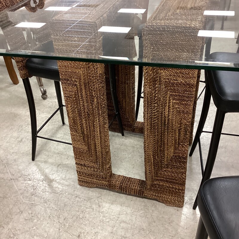 Seagrass Pub Table+4 Chairs, Seagrass, Glass<br />
45in wide x 45in deep x 36in tall