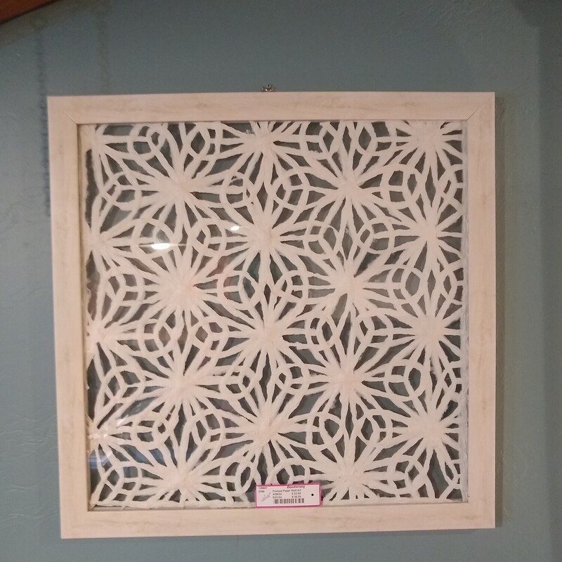 Framed Paper Wall Art,

Unique paper art under glass.  Very pretty on a painted wall!

Size: 22 in wide X 22 in high