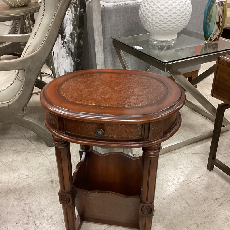 Oval End Table 1 Drawer