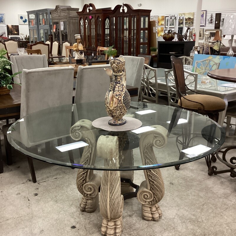 Glass Rnd Table Top, Cream, Claw Feet
60 in x 60 in x 30 in t