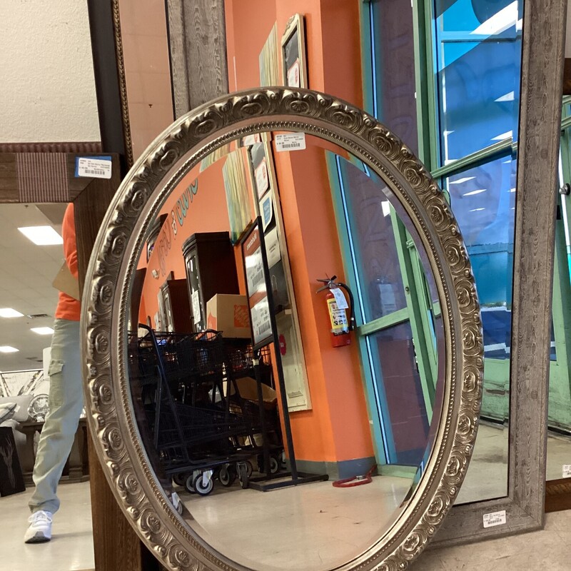 Oval Silver Mirror, Silver,
41 in oval