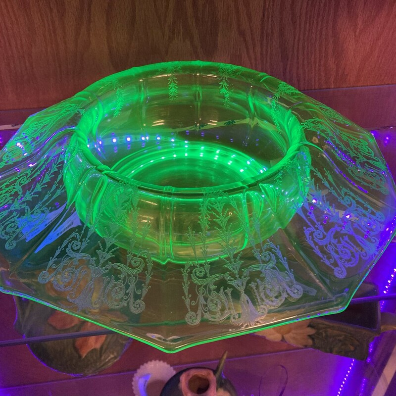 Etched Uranium Glass Bowl