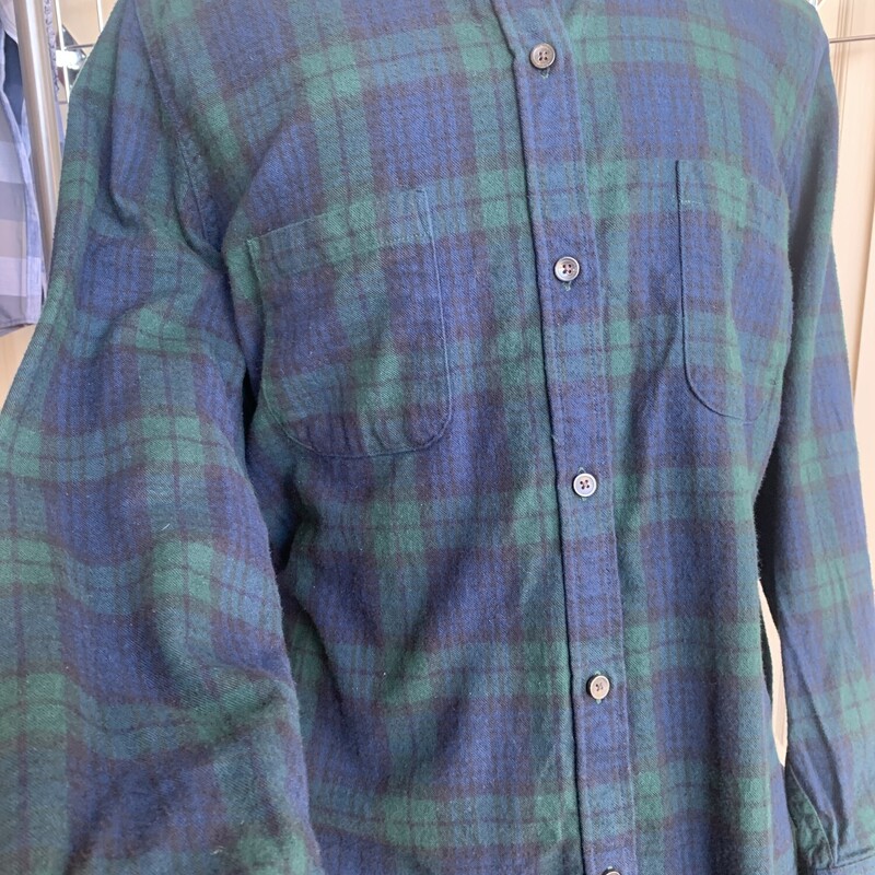 LL Bean Plaid Button, Blue, Size: 2X
All Sales are Final
No Returns

Pick up in store within 7 days of purchase
OR
Have It Shipped
Thank You For Shopping With Us:-)