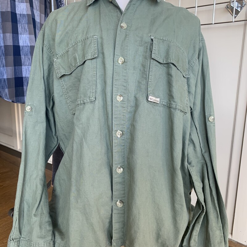Columbia LS BD, Green, Size: XL<br />
All Sales are Final<br />
No Returns<br />
<br />
Pick up in store within 7 days of purchase<br />
OR<br />
Have It Shipped<br />
Thank You For Shopping With Us:-)
