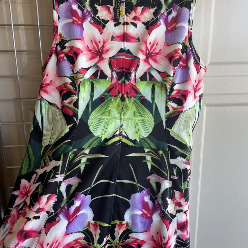 New With Original Tags:  Chelsea & Theodore, Floral, Black, Green, Pink, Violet, Size: 2X<br />
All sales are final.<br />
Pick up from store within 7 days of purchase or have it shipped.