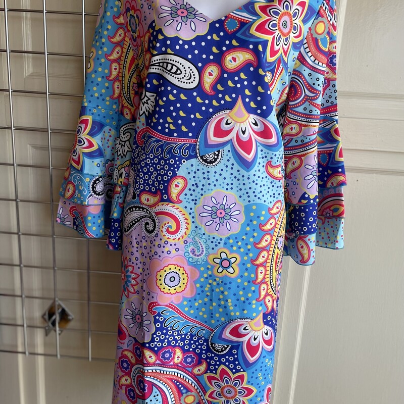 Nwt Noracora Dress,Midi, layrered ruffle sleeves,
 Multi Color Size: Med
New with tags
All sales final
free instore pickup within 7 days of purchase
shipping available