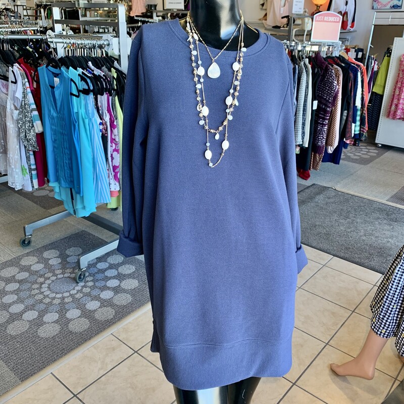 Hyba Tunic Top,<br />
Colour: Blue Navy,<br />
Size: Medium,<br />
With side zippers