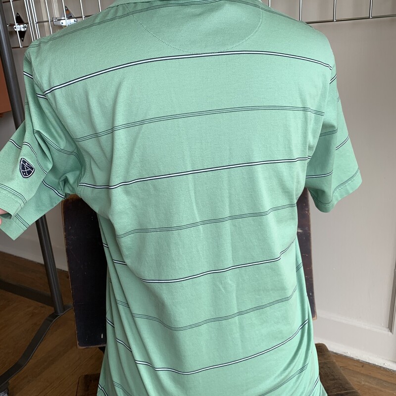 NikeGolfStripedPolo, Green, Size: MediumAll Sales Are Final<br />
No Returns<br />
<br />
Pick Up In Store<br />
Or<br />
Have It Shipped<br />
Thank You FOr SHopping With Us :-)