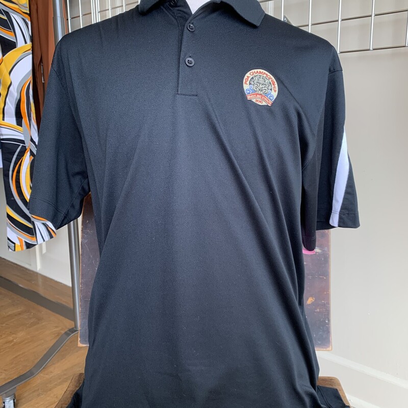 NikeGolfWhistStraitsPolo, Black, Size: MediumAll Sales Are Final
No Returns

Pick Up In Store
Or
Have It Shipped
Thank You FOr SHopping With Us :-)