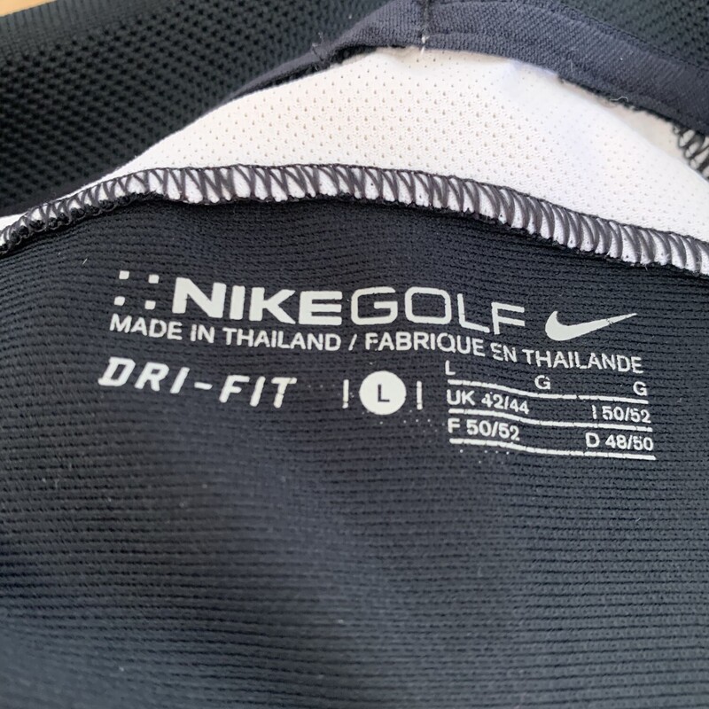 NikeGolfWhistStraitsPolo, Black, Size: MediumAll Sales Are Final
No Returns

Pick Up In Store
Or
Have It Shipped
Thank You FOr SHopping With Us :-)