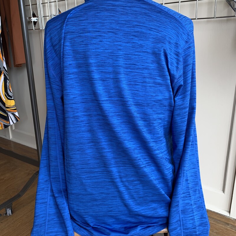 LevelwearRydersCup1/4Zip, Blue, Size: MediumAll Sales Are Final<br />
No Returns<br />
<br />
Pick Up In Store<br />
Or<br />
Have It Shipped<br />
Thank You FOr SHopping With Us :-)