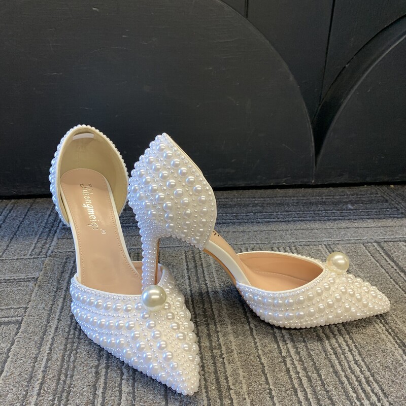 Shiny Pearl Bridal Shoes