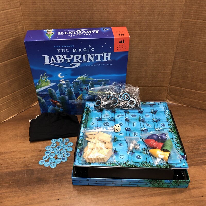 The Magic Labyrinth, Size: Game, Item: Complete