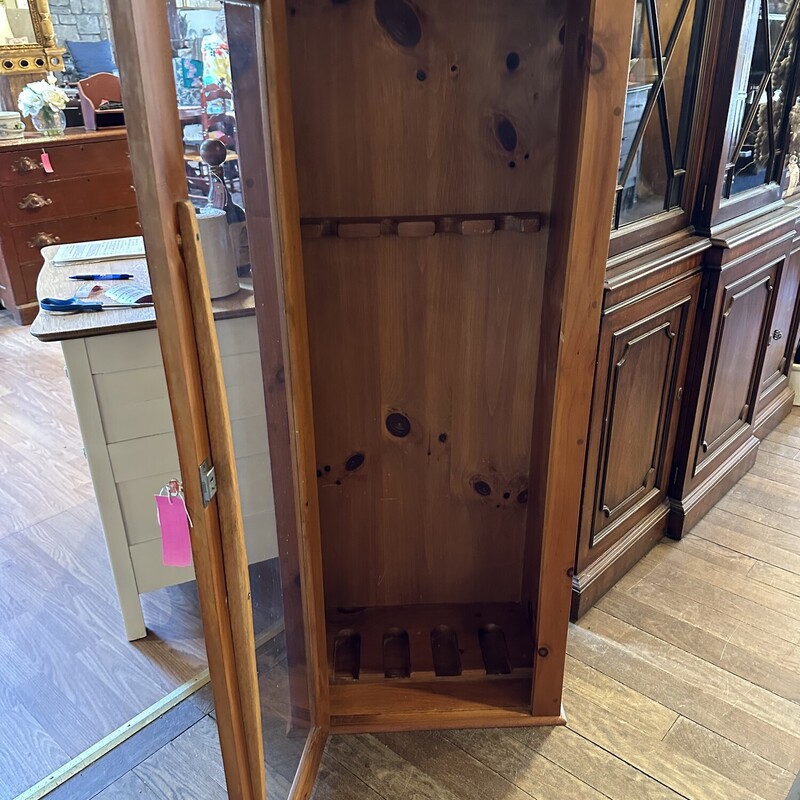 Handmade Gun Cabinet,<br />
 Size: 22x54x13<br />
All glass front gun display cabinet made by Auld Pine in Bristol, NH.  This could easily be converted to a storage cabinet.  Great size - great condition.