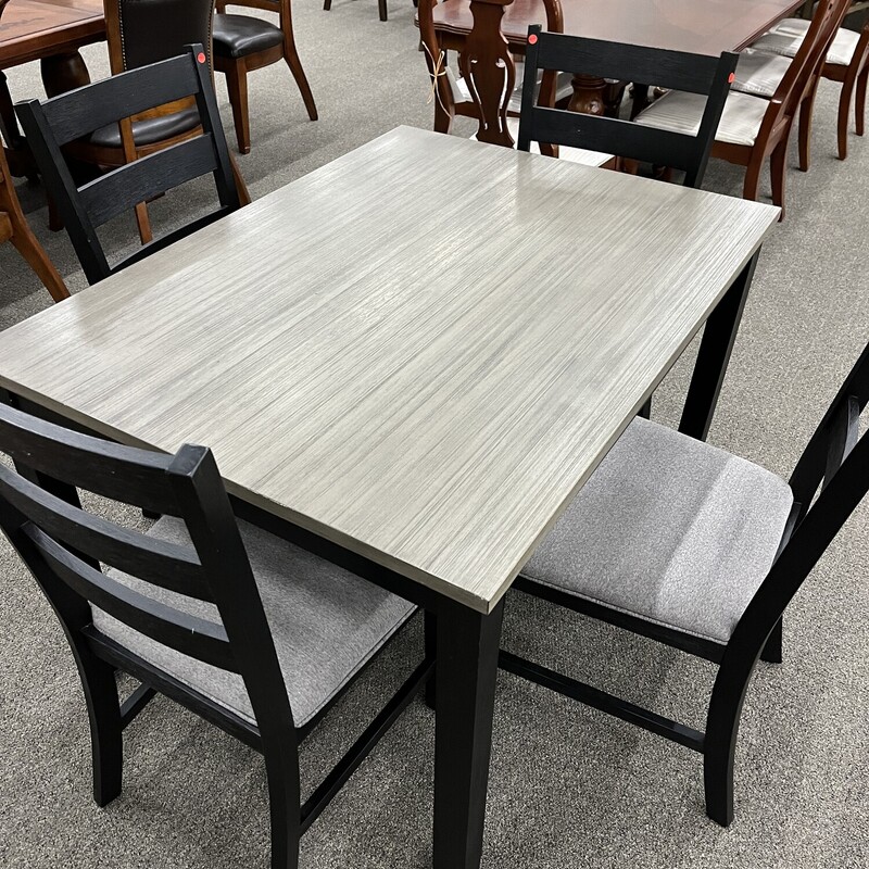 Black/grey Table W/4 Chairs