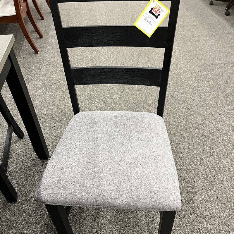 Black/grey Table W/4 Chairs