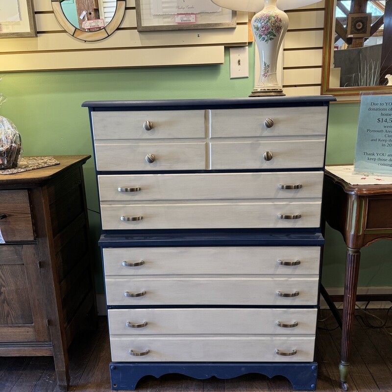 Blue & White Dresser
Orignal Maple Dresser, Painted with New Hardware
4 Drawers
32 Inches Wide, 17 Inches Deep, 43 Inches High