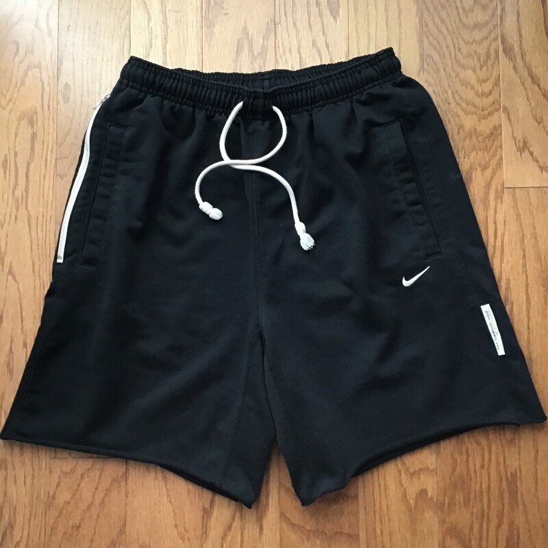 Nike Short, Black, Size: S

FOR SHIPPING: PLEASE ALLOW AT LEAST ONE WEEK FOR SHIPMENT

FOR PICK UP: PLEASE ALLOW 2 DAYS TO FIND AND GATHER YOUR ITEMS

ALL ONLINE SALES ARE FINAL.
NO RETURNS
REFUNDS
OR EXCHANGES

THANK YOU FOR SHOPPING SMALL!