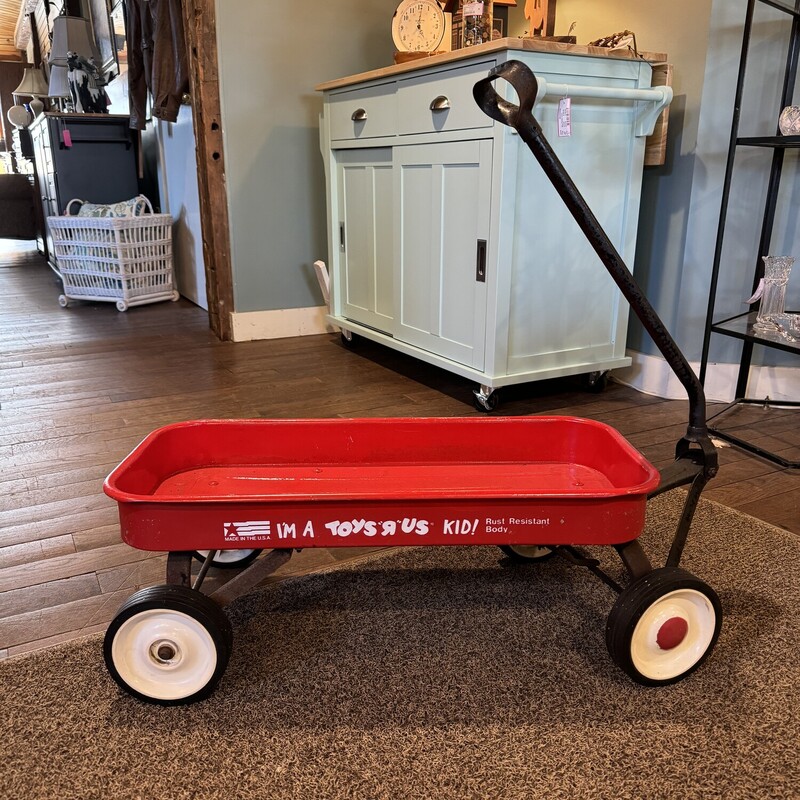 Toys R Us Red Wagon