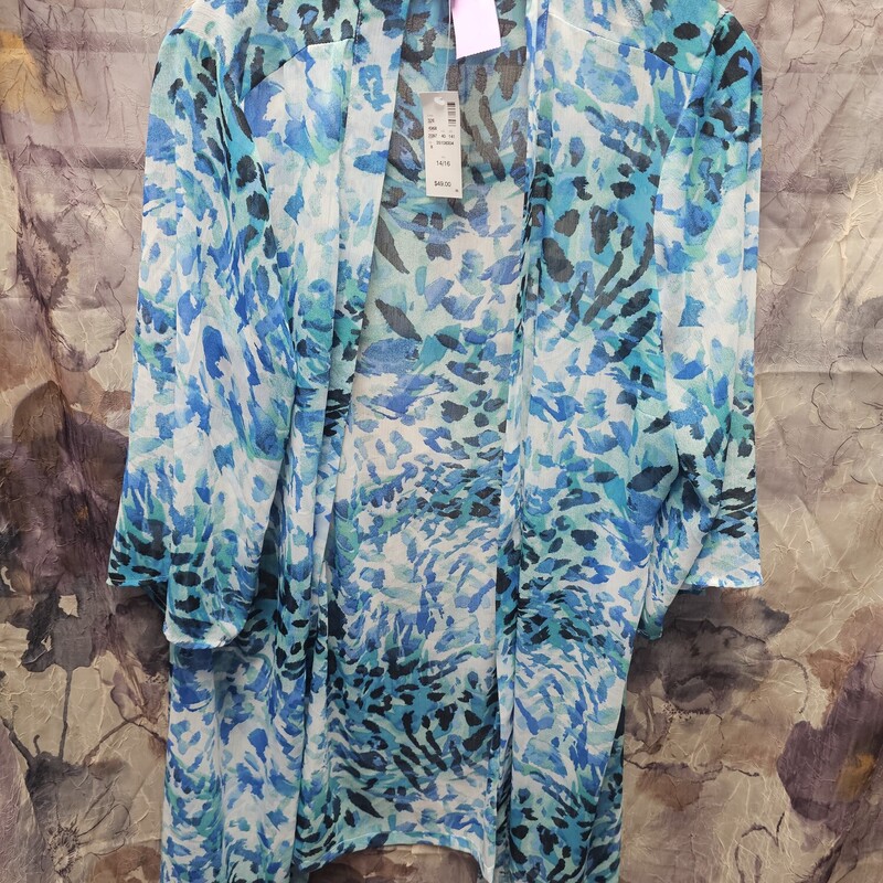 Brand new with tags and retails for $49!!! No close front blue black and white fun kimono top