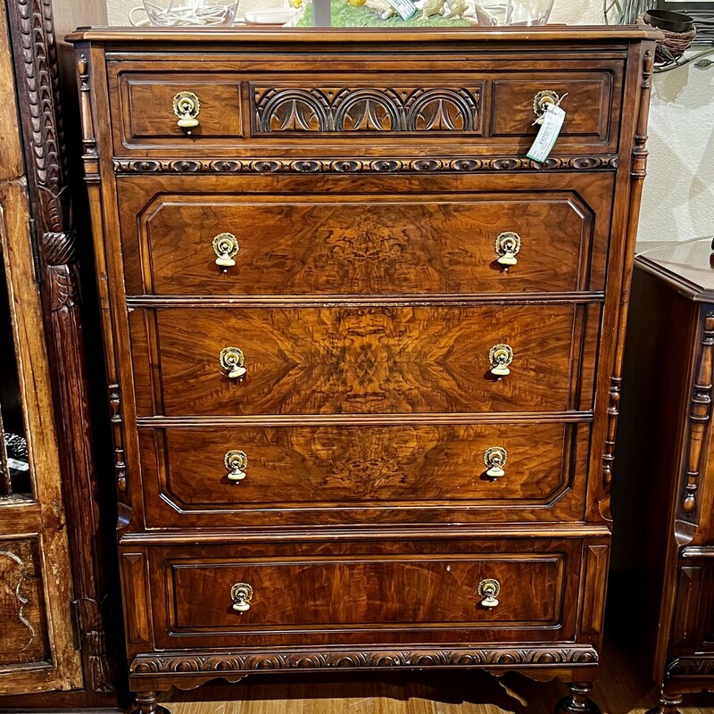 Dresser Sligh Furniture 5 Drwr, Vintage,
Size: 36x22x53