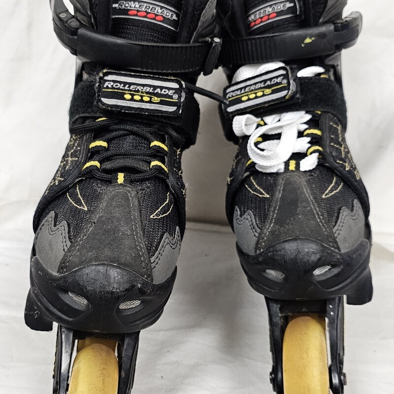 Pre-owned Rollerblade Maxx 300 Kids Adjustable Inline Skates, Size: 2-5