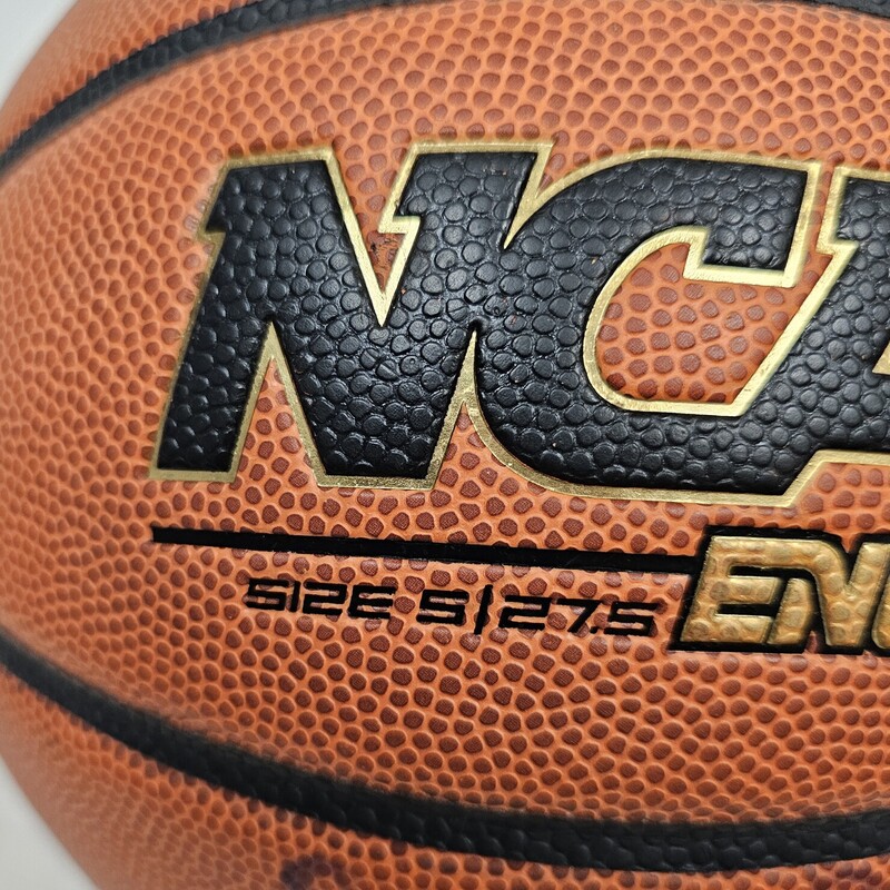 Pre-owned Wilson NCAA Encore Basketball, Size: 27.5