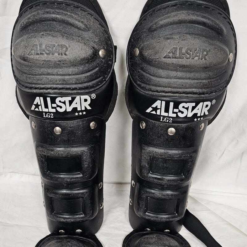Pre-owned All-Star Catchers Leg Guards, Black, Size: 11in.