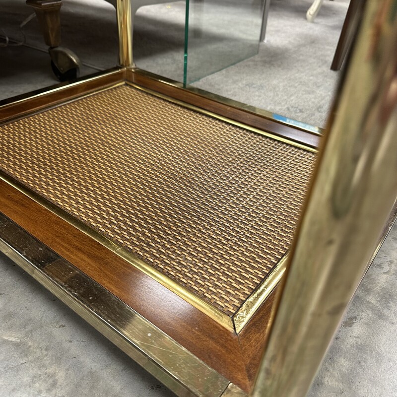 Brass And Wicker Side Table, Brass
Size: 22x28x22