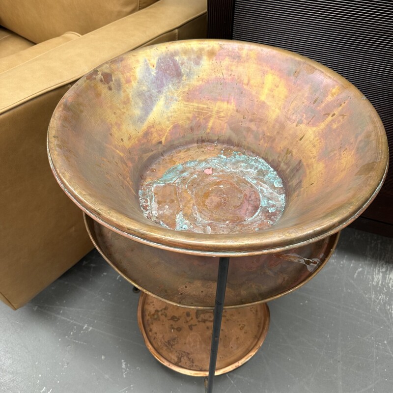 Smith & Hawken Beverage Stand, Copper<br />
Size: 30in H